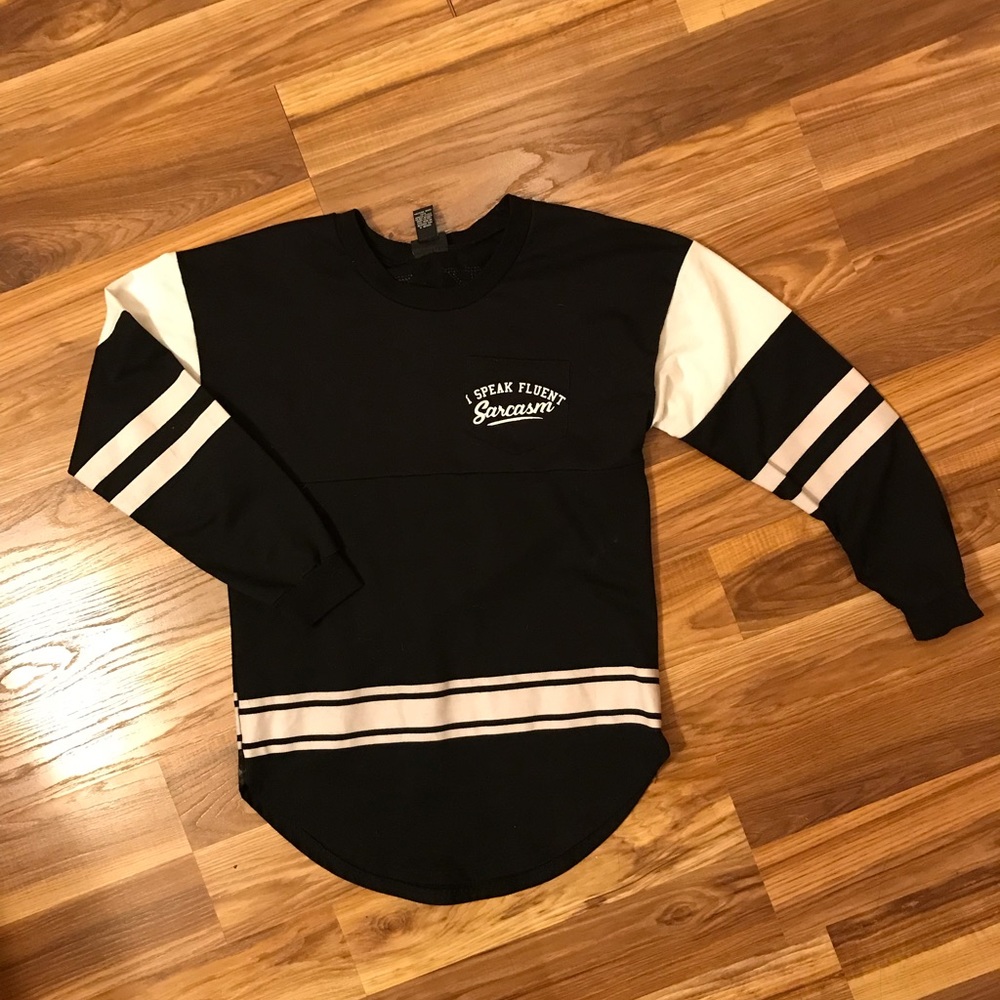 Women’s shirt